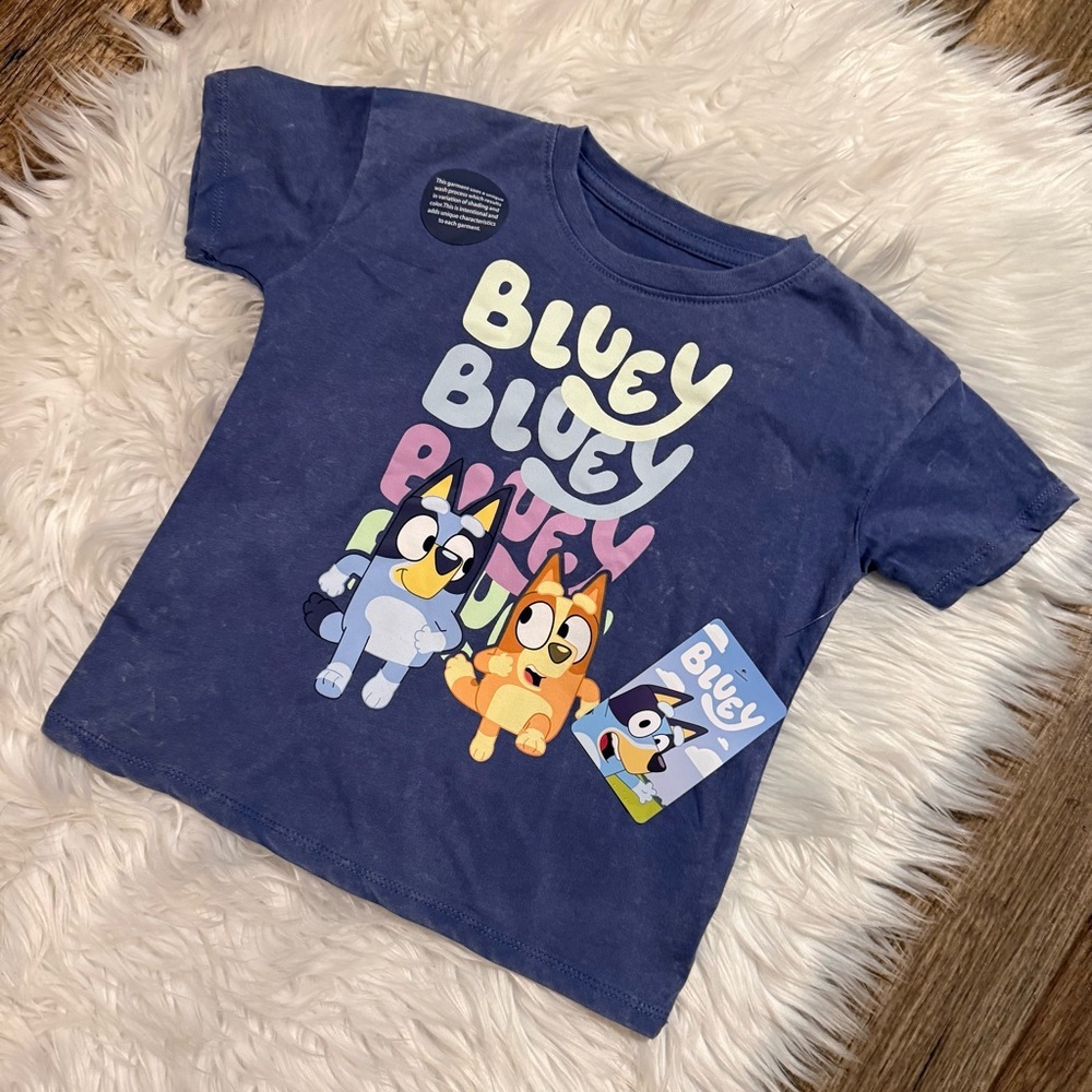 Bluey Girls 5T Navy Bluey & Bingo Graphic Acid Wash T-Shirt NWT